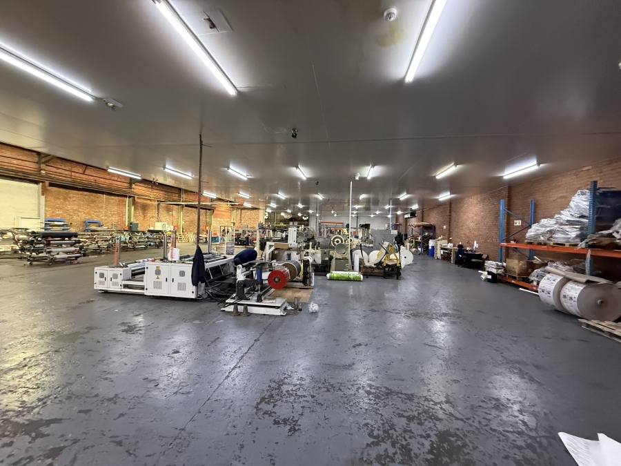 To Let commercial Property for Rent in Triangle Farm Western Cape